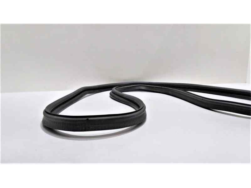 Recambio de gomas contorno puerta para ford fiesta (ccn) trend referencia OEM IAM MOTORSNJD 46370 