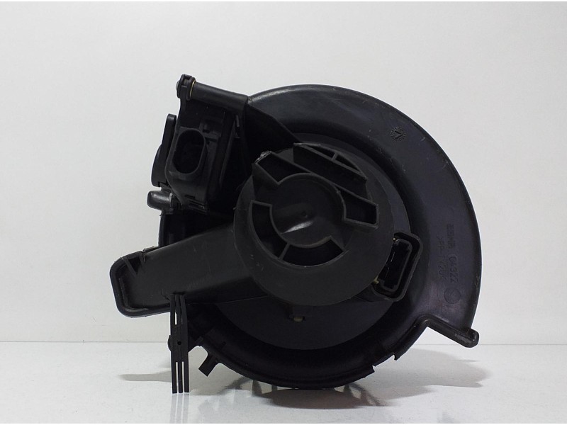 Recambio de motor calefaccion para opel zafira a 2.0 dti referencia OEM IAM 90437893 66070 