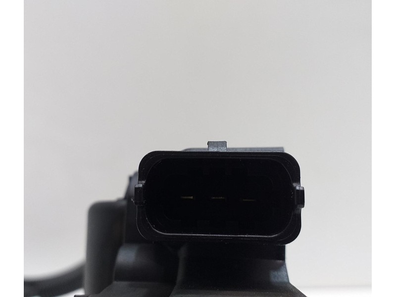 Recambio de bobina encendido para mercedes-benz clase b (w245) 150 special edition (245.231) referencia OEM IAM A0001587803 5427