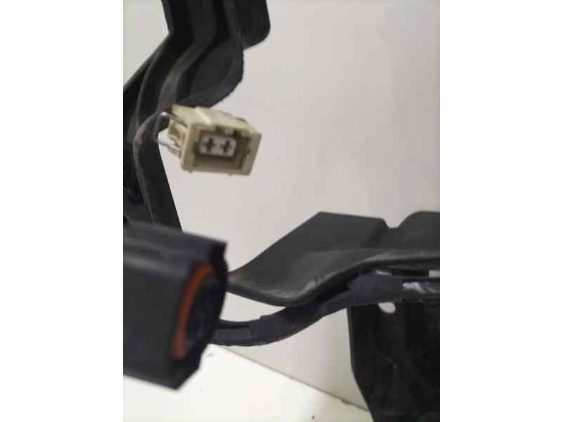 Recambio de panel frontal para volkswagen polo berlina (6n1) concept referencia OEM IAM 6N0805594 82285 