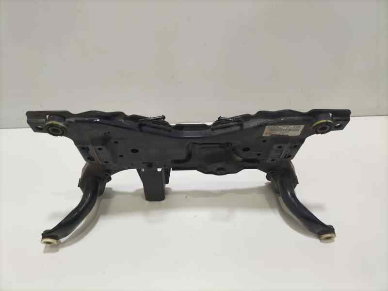 Recambio de puente delantero para ford focus berlina (cap) ghia referencia OEM IAM HWDA 82286 