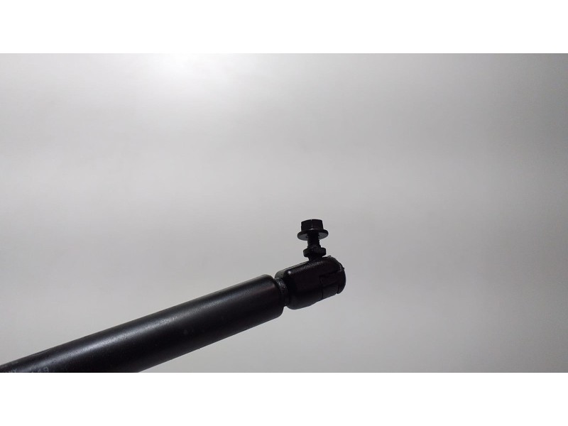 Recambio de amortiguadores capo para mercedes-benz actros 2/3 2 - ejes / 6 cil. 1841 4x2 om 501 la l (largo) referencia OEM IAM 