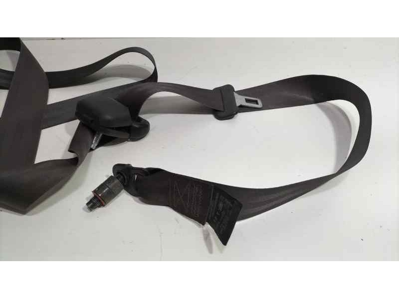 Recambio de cinturon seguridad trasero derecho para hyundai h1 travel referencia OEM IAM 898204A450 83159 R