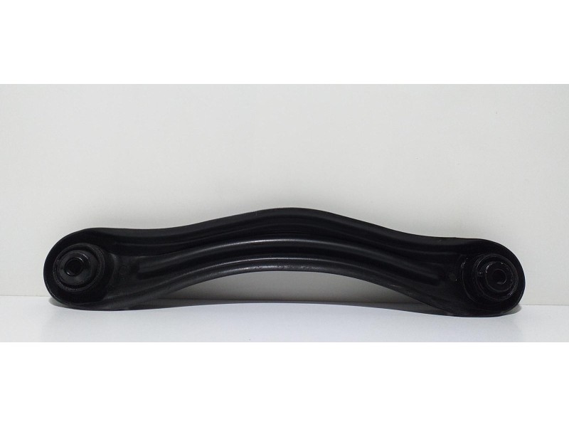 Recambio de brazo suspension superior trasero derecho para mercedes-benz clase m (w164) 500 (164.175) referencia OEM IAM A164350