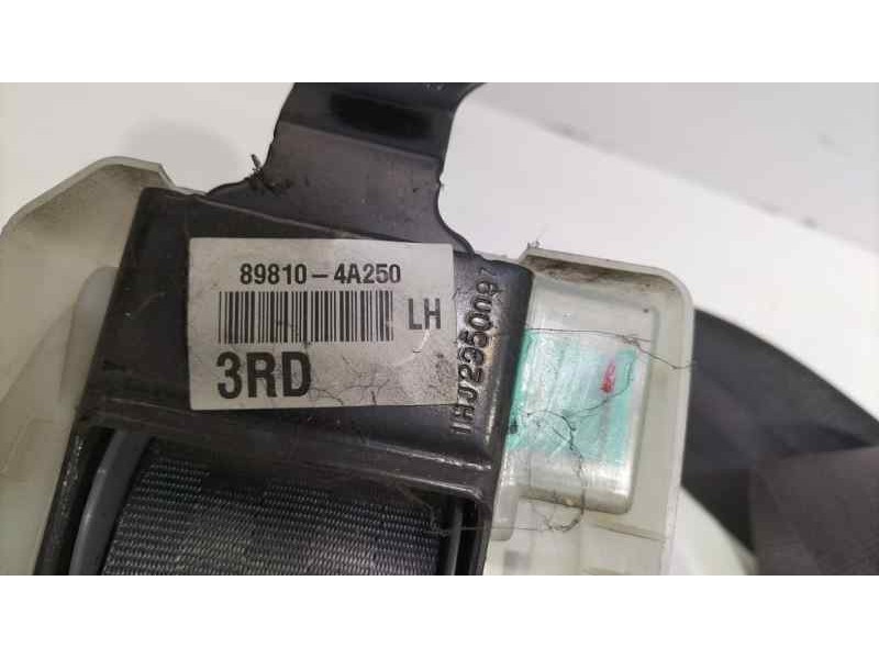 Recambio de cinturon seguridad trasero izquierdo para hyundai h1 travel referencia OEM IAM 898104A250 83161 R