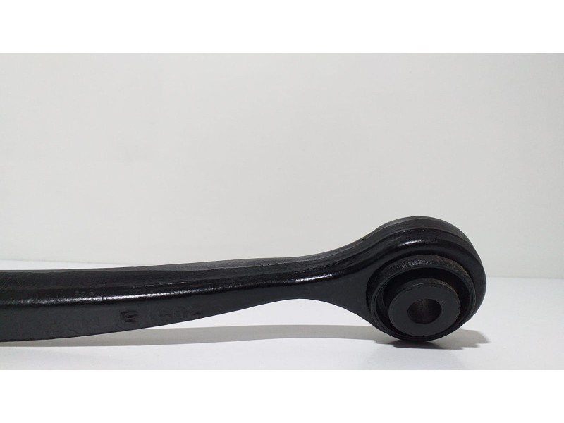 Recambio de brazo suspension superior trasero izquierdo para mercedes-benz clase m (w164) 500 (164.175) referencia OEM IAM 00006