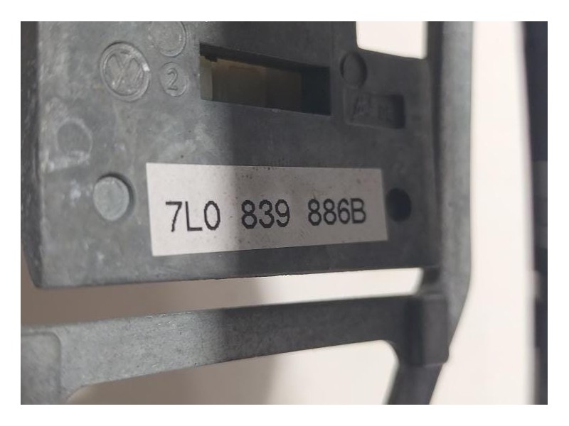 Recambio de maneta exterior trasera derecha para volkswagen touareg (7l6) tdi v6 +motion referencia OEM IAM 7L0839886B 78133 