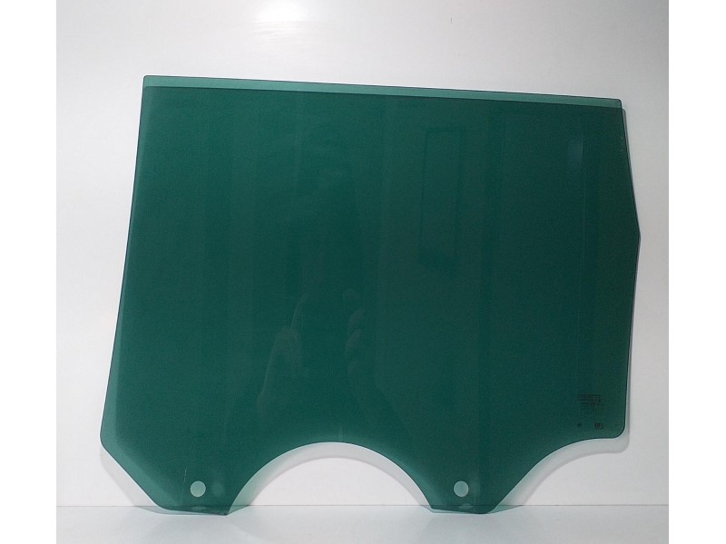 Recambio de luna trasera derecha para volkswagen touareg (7la) tdi v6 referencia OEM IAM 7L6845206E 68675 