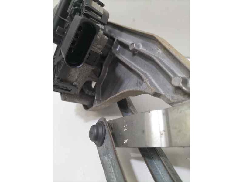 Recambio de motor limpia delantero para ford focus berlina (cap) ghia referencia OEM IAM 4M5117508AA 82294 