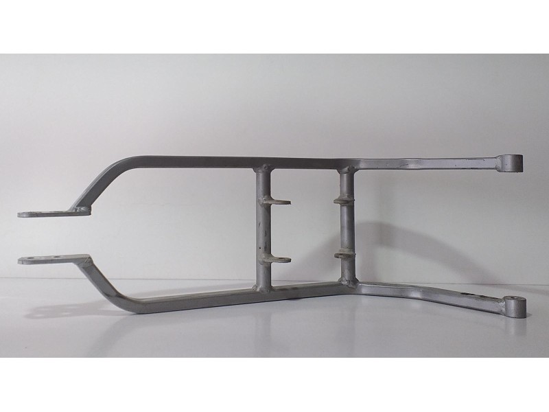 Recambio de punta chasis delantera para derbi senda 125 senda 125 r referencia OEM IAM HONDAJD09E 68688 