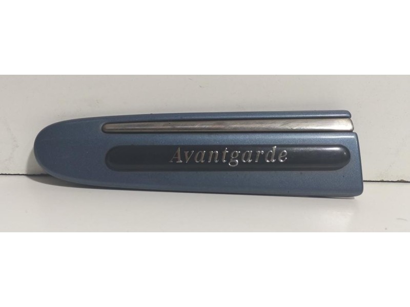 Recambio de molduras delanteras para mercedes-benz clase e (w211) berlina e 220 cdi (211.008) referencia OEM IAM A2116902762 781