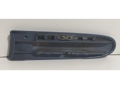 Recambio de molduras delanteras para mercedes-benz clase e (w211) berlina e 220 cdi (211.008) referencia OEM IAM A2116902762 781 2