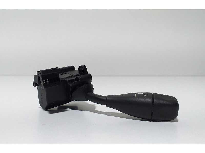 Recambio de mando volante para mercedes-benz clase e (w211) berlina e 500 4-matic (211.090) referencia OEM IAM A1715402945 58743