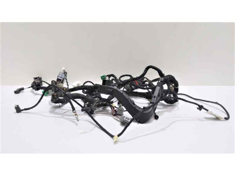 Recambio de salpicadero para ford fiesta (ccn) trend referencia OEM IAM C1BT18B971AAF 46415 