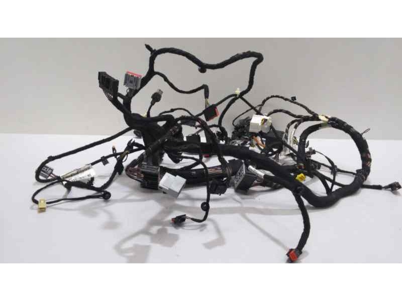 Recambio de salpicadero para ford fiesta (ccn) trend referencia OEM IAM C1BT18B971AAF 46415 