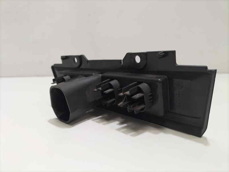 Recambio de intercooler para ford focus berlina (cap) ghia referencia OEM IAM 4M5113D734BB 82298 