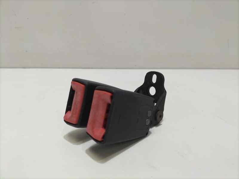 Recambio de cinturon seguridad trasero central para ford focus berlina (cap) ghia referencia OEM IAM 4M51A613K21AA 82299 