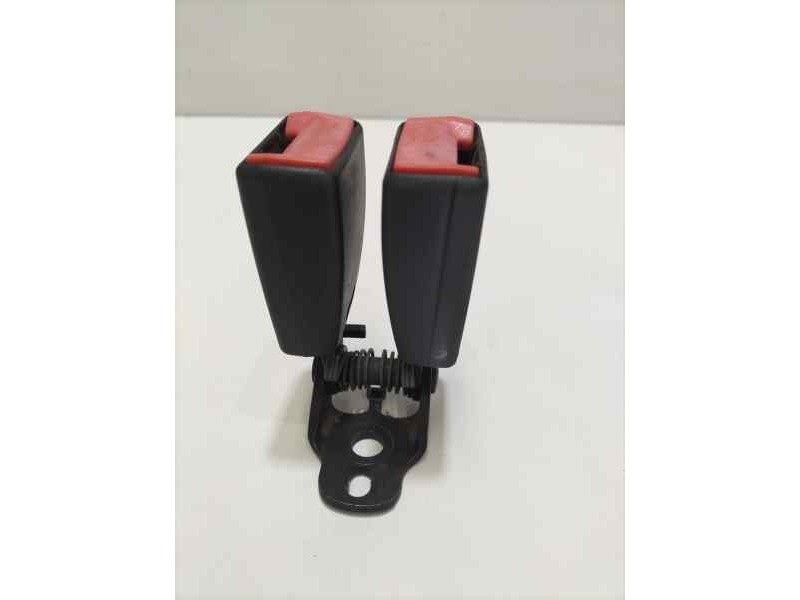 Recambio de cinturon seguridad trasero central para ford focus berlina (cap) ghia referencia OEM IAM 4M51A613K21AA 82299 