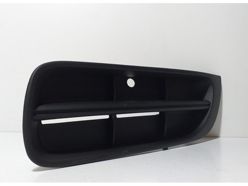 Recambio de rejilla paragolpes izquierda para skoda fabia (5j2 ) urban referencia OEM IAM 107195820 68937  Recambio de rejilla paragolpes izquierda para skoda fabia (5j2 ) urban referencia OEM IAM 107195820 68937