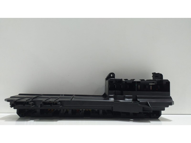 Recambio de caja reles / fusibles para bmw serie 6 coupe (e63) 630i referencia OEM IAM 61146957330 54362 