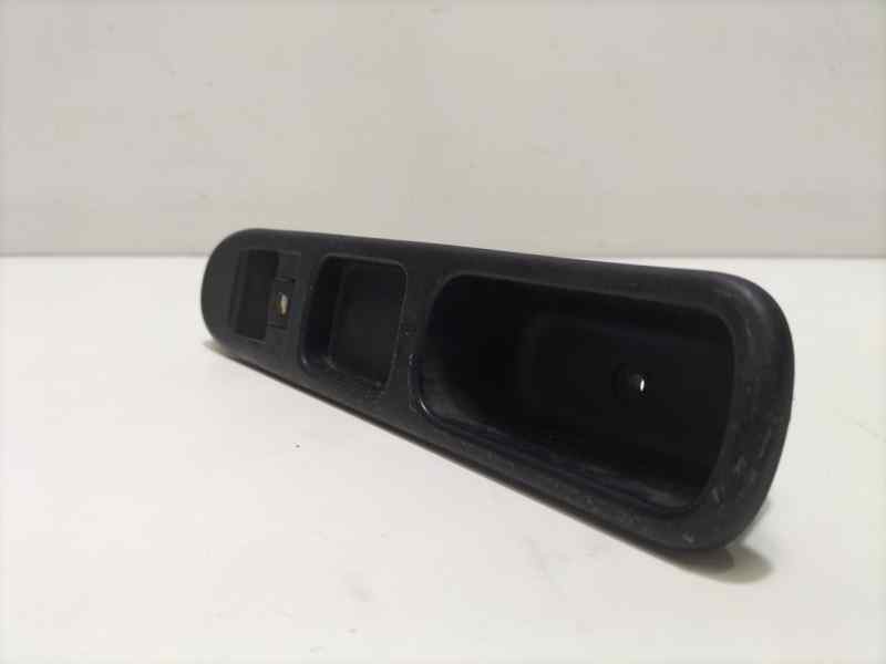 Recambio de mando elevalunas delantero derecho para peugeot 307 break / sw (s1) 2.0 hdi cat referencia OEM IAM 96351625XT 82300 