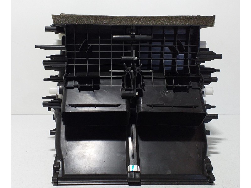 Recambio de calefaccion entera normal para porsche cayenne (typ 92aa) gts referencia OEM IAM 52422883 66388 