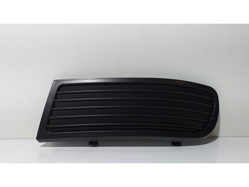 Recambio de rejilla paragolpes izquierda para seat ibiza (6k) sxe referencia OEM IAM 107210918 68942 