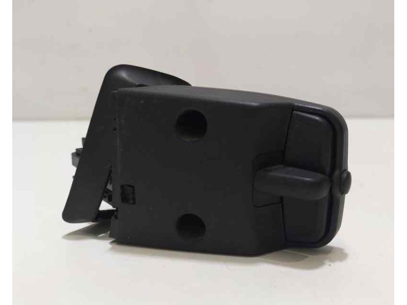 Recambio de mando volante para ford focus berlina (cap) ghia referencia OEM IAM 758709 82301 