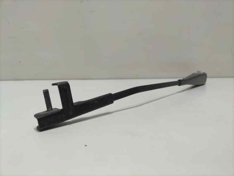 Recambio de brazo limpia delantero izquierdo para ford focus berlina (cap) ghia referencia OEM IAM 4M5117526AB 82302 