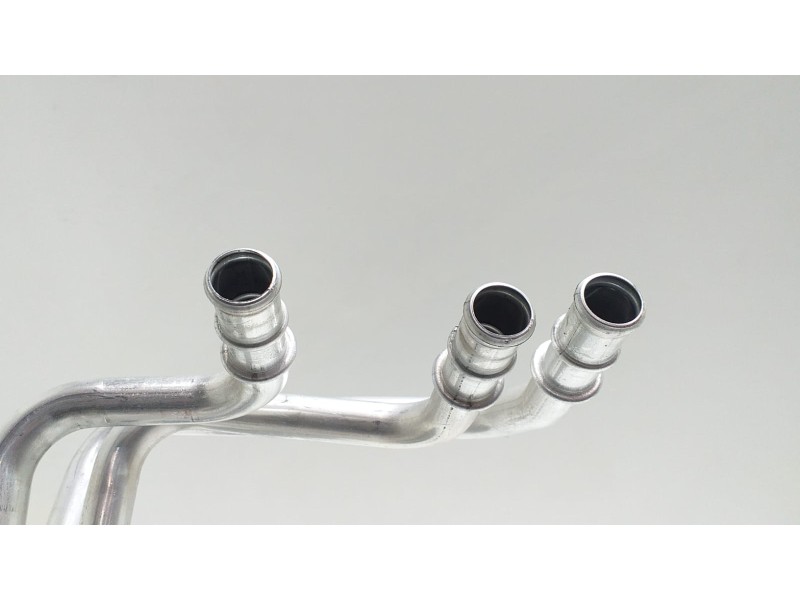 Recambio de radiador calefaccion / aire acondicionado para bmw serie 6 coupe (e63) 630i referencia OEM IAM B8728003 54371 