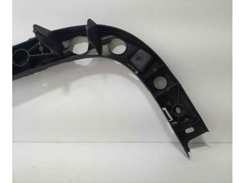 Recambio de molduras traseras para seat altea (5p1) arena referencia OEM IAM 5P0807863B 87008 