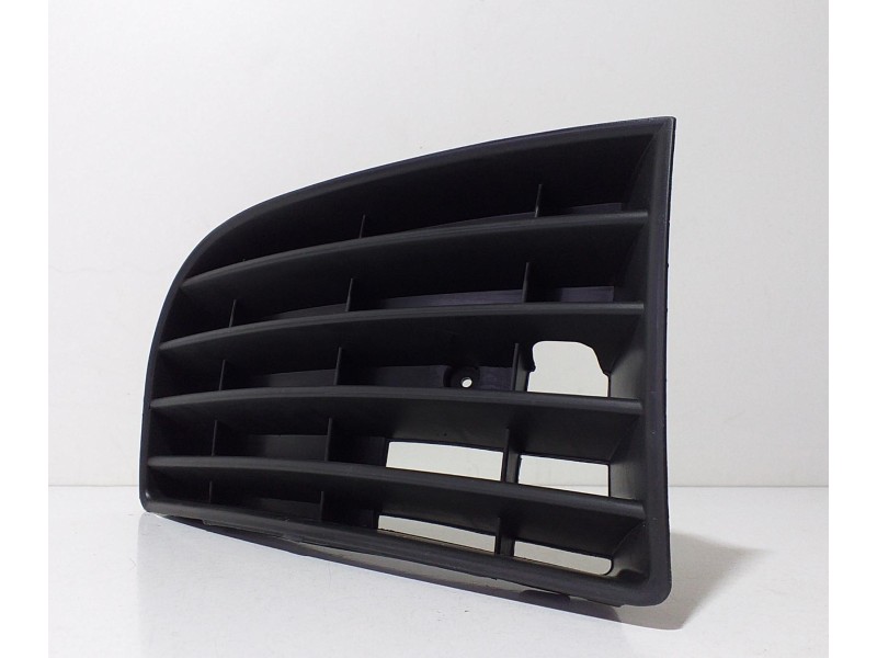 Recambio de rejilla paragolpes derecha para volkswagen golf v berlina (1k1) conceptline (e) referencia OEM IAM 107233215 68948 