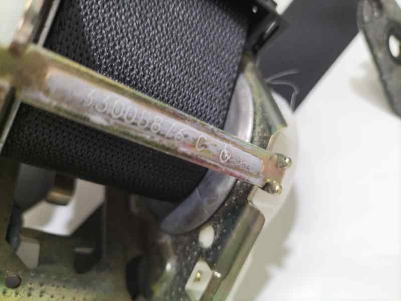 Recambio de cinturon seguridad trasero derecho para ford focus berlina (cap) ghia referencia OEM IAM 4M51A611B68AG 82305 