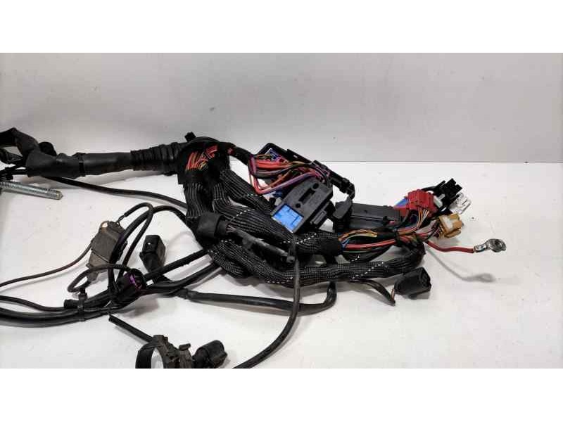 Recambio de caja reles / fusibles para audi a4 berlina (8e) 2.5 tdi (120kw) referencia OEM IAM 8E1971072NF 83187 