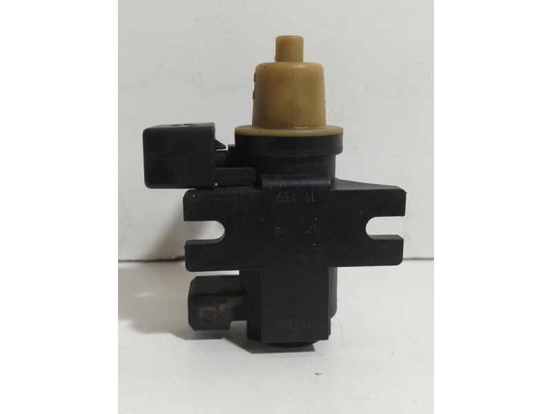 Recambio de valvula aire adicional para opel insignia berlina cosmo referencia OEM IAM 55573362 78293 