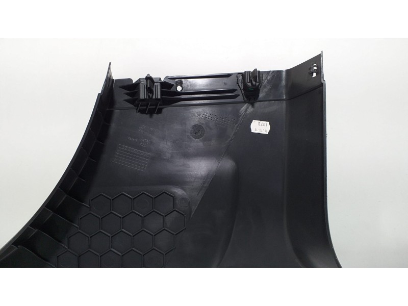 Recambio de molduras traseras para porsche cayenne (typ 92aa) gts referencia OEM IAM 7P0853369 66390 