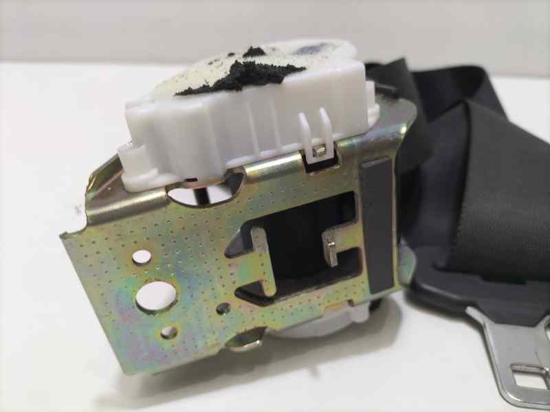 Recambio de cinturon seguridad trasero derecho para ford focus berlina (cap) ghia referencia OEM IAM 4M51A611B68AG 82305 