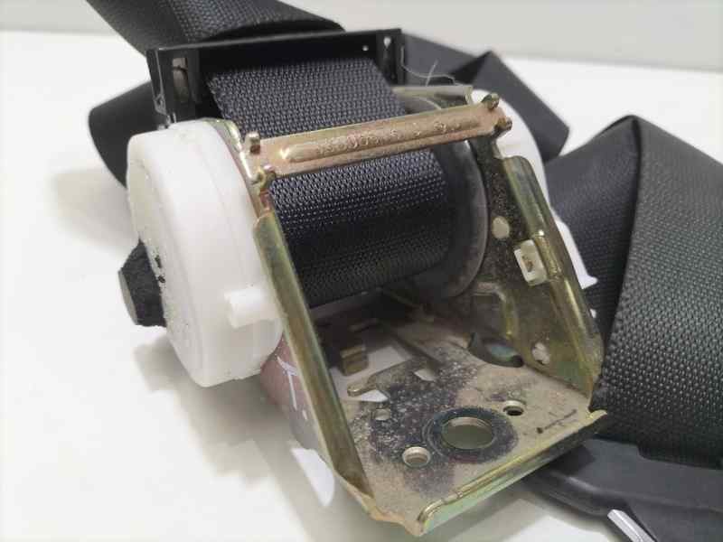 Recambio de cinturon seguridad trasero derecho para ford focus berlina (cap) ghia referencia OEM IAM 4M51A611B68AG 82305 