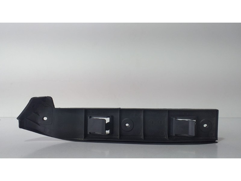 Recambio de guia paragolpes delantera izquierda para volkswagen golf iv berlina (1j1) advance referencia OEM IAM 1J5807183A 6895