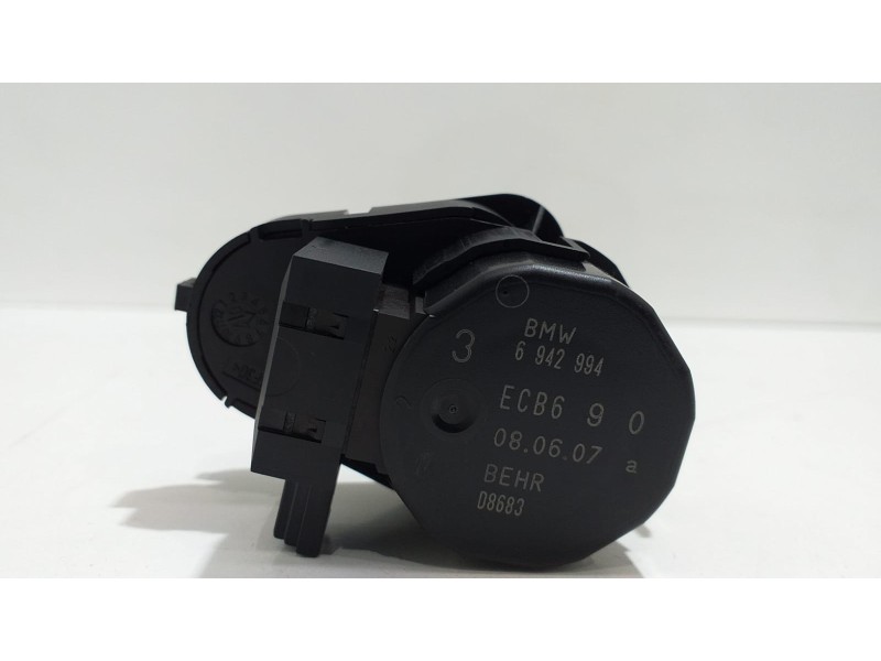 Recambio de motor apertura trampillas climatizador para bmw serie 6 coupe (e63) 630i referencia OEM IAM 6942994 54377 