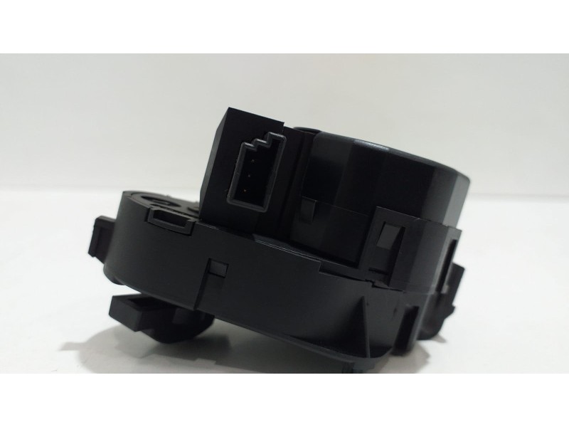 Recambio de motor apertura trampillas climatizador para bmw serie 6 coupe (e63) 630i referencia OEM IAM 6942994 54377 