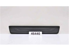 Recambio de guarnecido puerta delantera derecha para kia sportage concept 4x2 referencia OEM IAM 858833U010 46440 