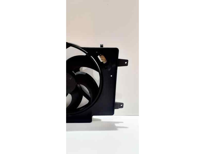 Recambio de electroventilador para alfa romeo 156 1.6 16v t.spark distinctive referencia OEM IAM 8240159 42069 