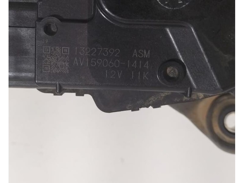 Recambio de motor limpia delantero para opel insignia berlina cosmo referencia OEM IAM 13227392 78301 