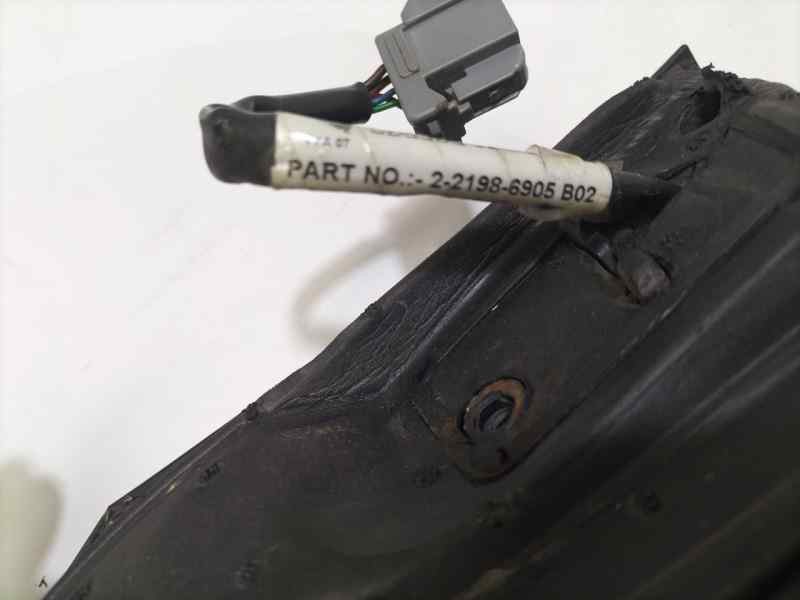 Recambio de retrovisor izquierdo para ford focus berlina (cap) ghia referencia OEM IAM 221986905B02 82309 