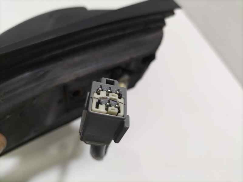 Recambio de retrovisor izquierdo para ford focus berlina (cap) ghia referencia OEM IAM 221986905B02 82309 