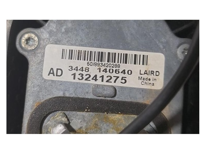 Recambio de antena para opel insignia berlina cosmo referencia OEM IAM 13241275 78306 