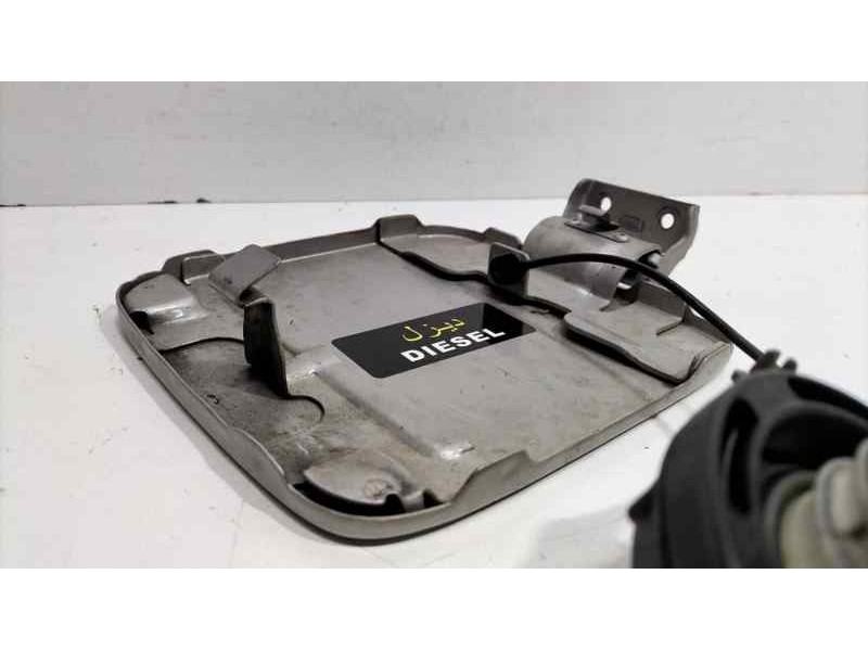 Recambio de tapa exterior combustible para hyundai h1 travel referencia OEM IAM 695104A002 83202 R
