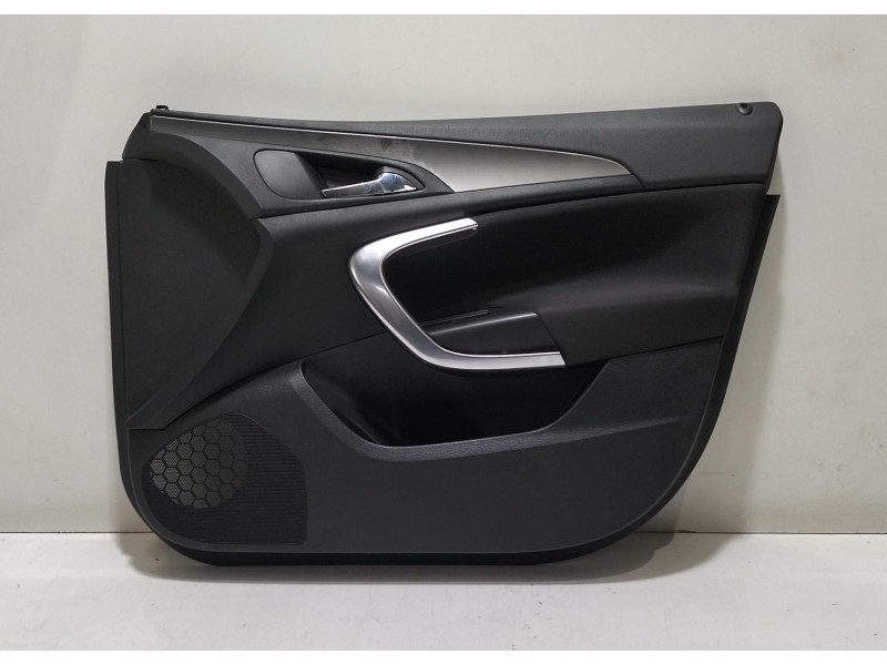 Recambio de guarnecido puerta delantera derecha para opel insignia berlina cosmo referencia OEM IAM 13277376 78227 