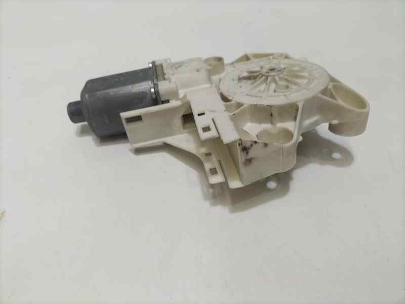 Recambio de motor elevalunas delantero izquierdo para ford focus berlina (cap) ghia referencia OEM IAM 4M5T14A389 82313 